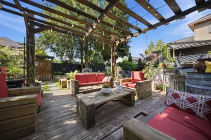 Backyard Photo of 12222 100 Avenue, Surrey, BC