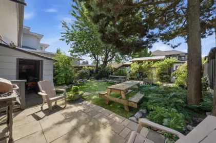 Front Yard Photo of 12222 100 Avenue, Surrey, BC