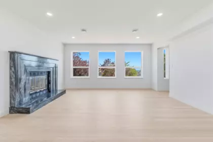 1761 E 57th Avenue, Vancouver, BC, Vancouver — Single Family Residence for sale