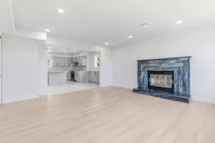 1761 E 57th Avenue, Vancouver, BC, Vancouver — Single Family Residence for sale