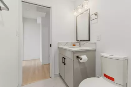 Hot Tub / Spa Photo of 1761 E 57th Avenue, Vancouver, BC