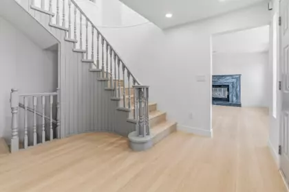 1761 E 57th Avenue, Vancouver, BC, Vancouver — Single Family Residence for sale