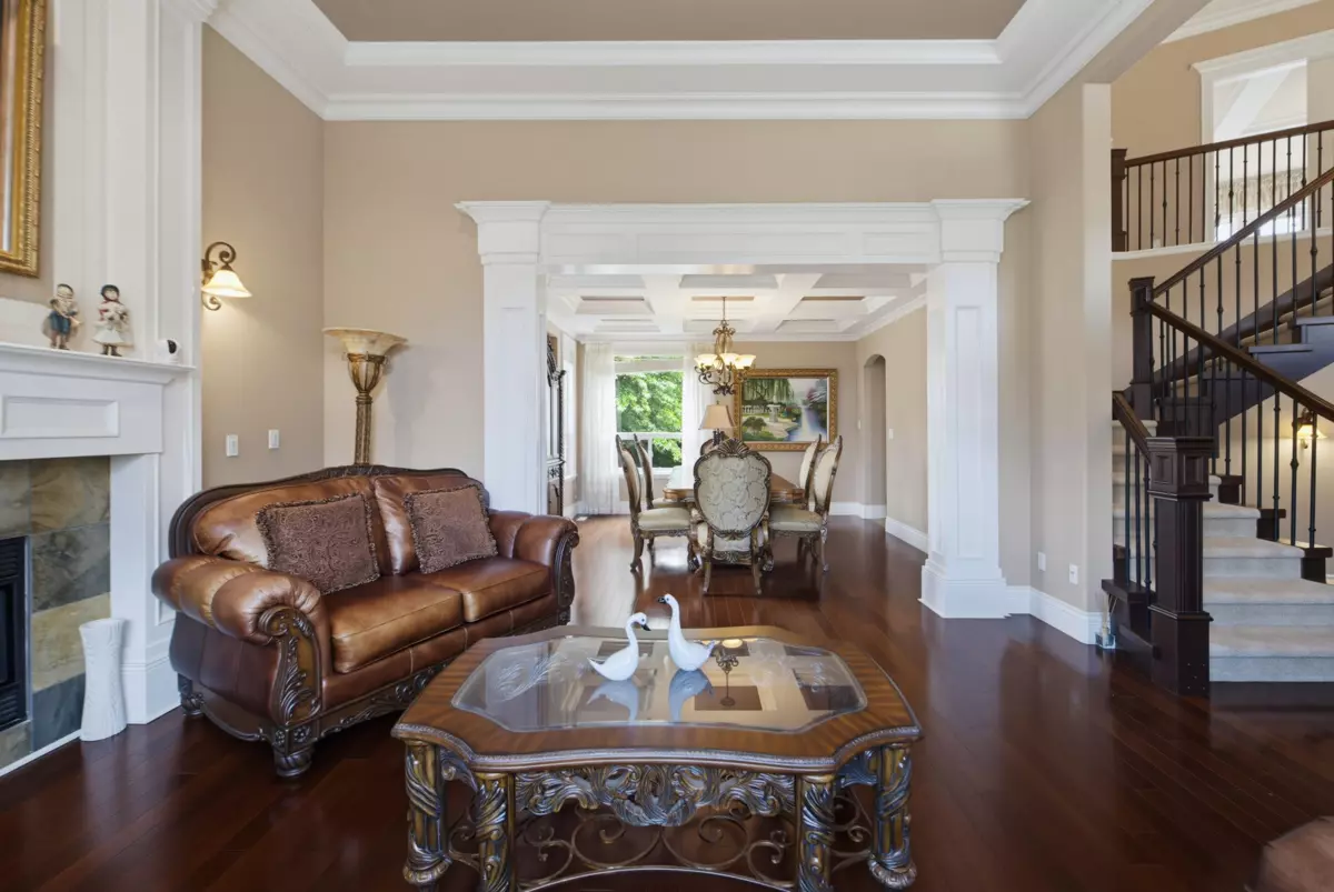 Dining Area Photo of 16396 113b Avenue, Surrey, BC