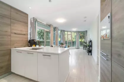 Basement Recreation Room Photo of 402 7388 Kingsway, Burnaby, BC