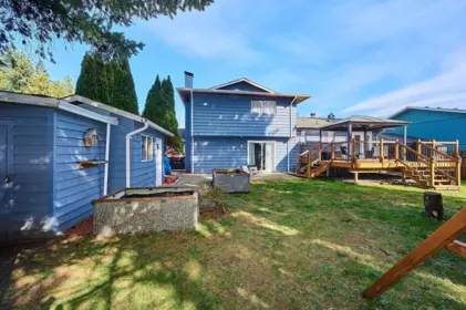 11711 Blakely Road, Pitt Meadows, BC, Pitt Meadows — Single Family Residence for sale