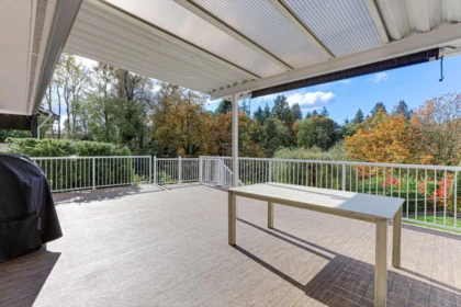 Entry Foyer Photo of 11031 River Road, Delta, BC