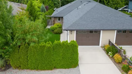 781 Gerussi Lane, Gibsons, BC, Gibsons — Half Duplex for sale