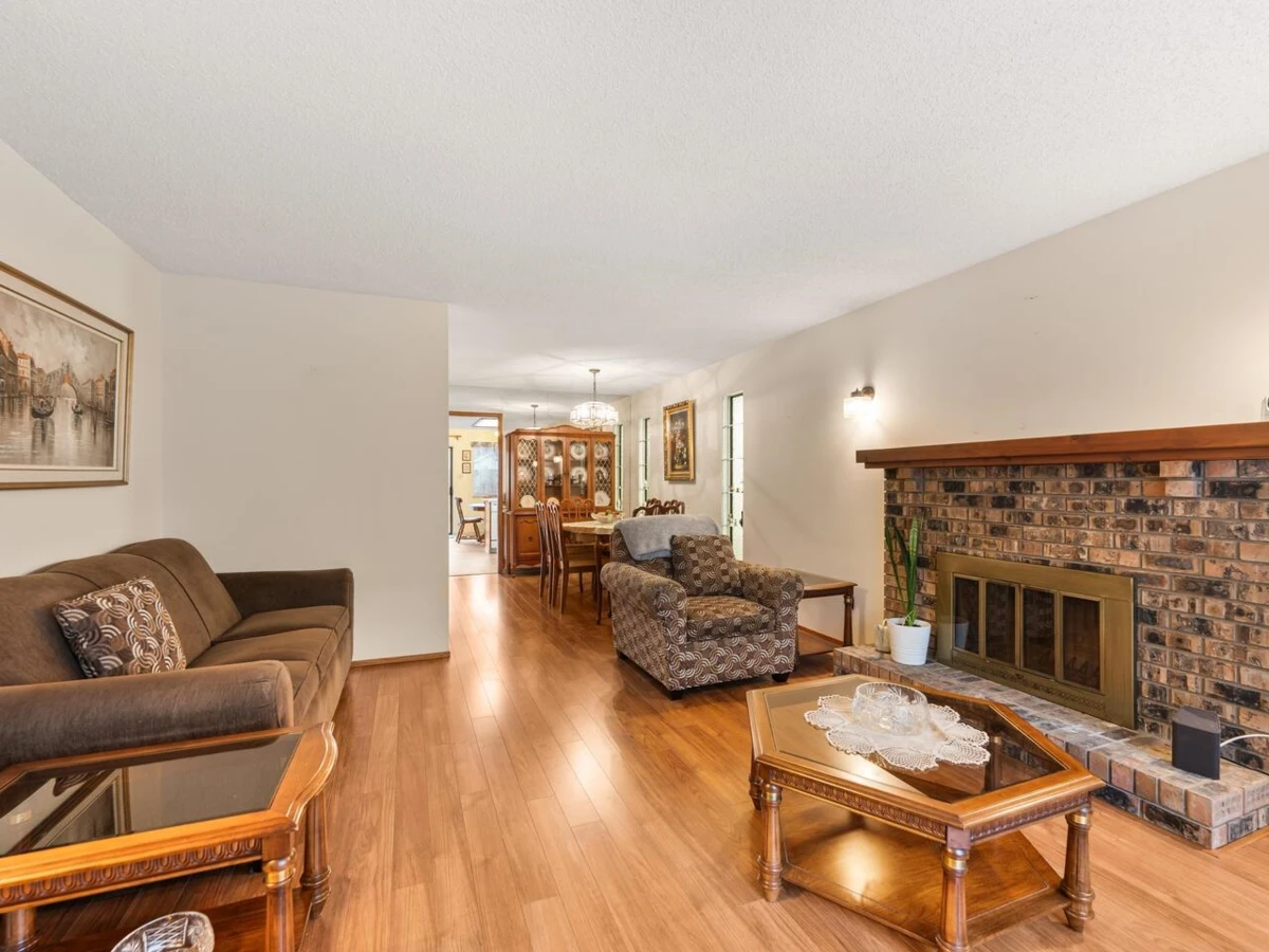 Dining Area Photo of 4395 Hermitage Drive, Richmond, BC