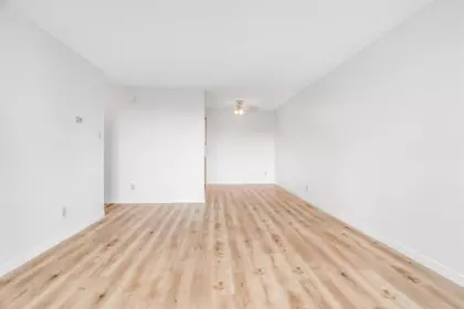 1201 4160 Sardis Street, Burnaby, BC, Burnaby — Apartment/Condo for sale