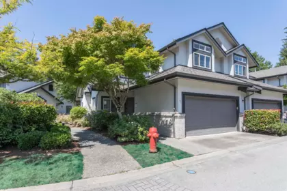 7 3387 King George Boulevard, Surrey, BC, Surrey — Townhouse for sale