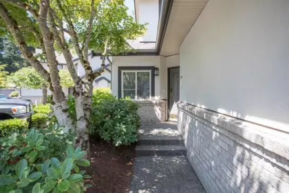 7 3387 King George Boulevard, Surrey, BC, Surrey — Townhouse for sale