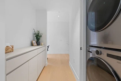 Primary Bedroom Photo of 1 2926 W 12th Avenue, Vancouver, BC