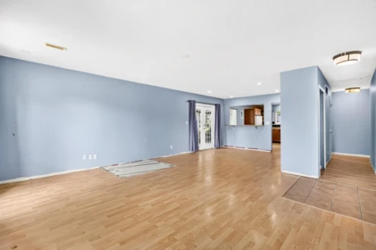 21598 Spring Avenue, Maple Ridge, BC, Maple Ridge — Single Family Residence for sale