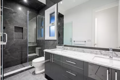 Basement Recreation Room Photo of 13528 14 Avenue, Surrey, BC