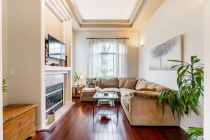 Family Room Photo of 2 915 Fort Fraser Rise, Port Coquitlam, BC