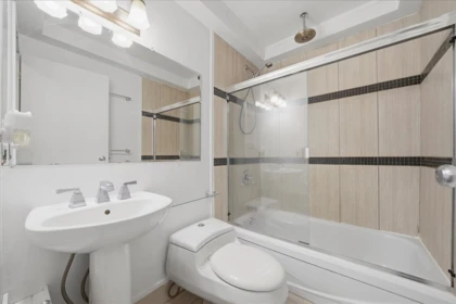 309 825 E 7th Avenue, Vancouver, BC, Vancouver — Apartment/Condo for sale