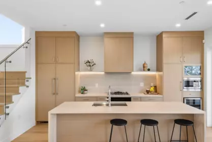 Kitchen Island Photo of 3471 Arbutus Street, Vancouver, BC