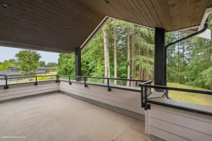 Hot Tub / Spa Photo of 23376 124 Avenue, Maple Ridge, BC