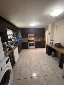 Kitchen Island Photo of 2755 Springhill Street, Abbotsford, BC