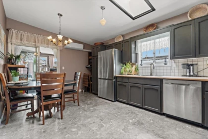 64 9055 Ashwell Road, Chilliwack, BC, Chilliwack — Manufactured Home for sale
