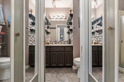 Primary Bathroom Photo of 64 9055 Ashwell Road, Chilliwack, BC