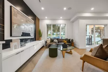 2153 E 20th Avenue, Vancouver, BC, Vancouver — Half Duplex for sale