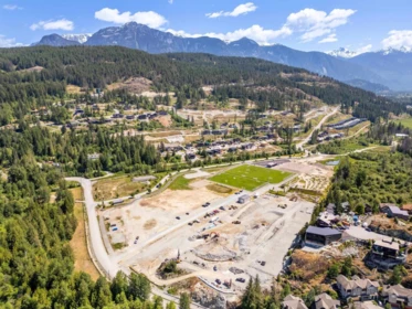 Family Room Photo of 7232 Vistas Drive, Pemberton, BC