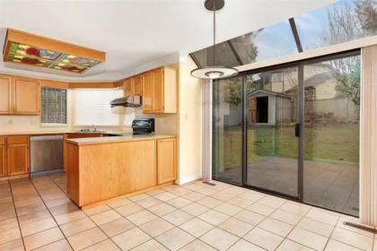 10446 Fraserglen Drive, Surrey, BC, Surrey — Single Family Residence for sale