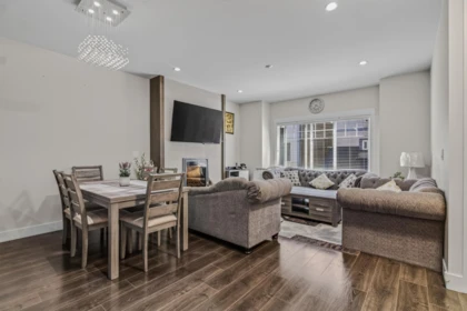 31 6971 122 Street, Surrey, BC, Surrey — Townhouse for sale