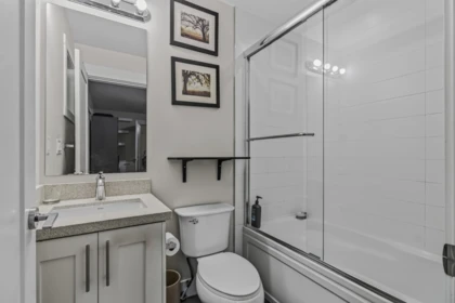 Entry Foyer Photo of 31 6971 122 Street, Surrey, BC