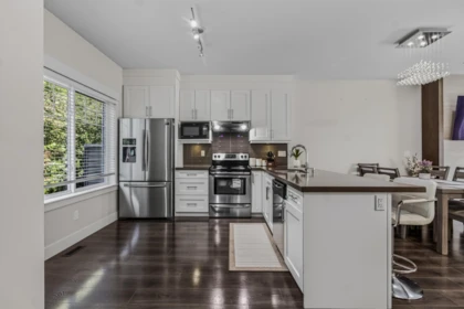 31 6971 122 Street, Surrey, BC, Surrey — Townhouse for sale