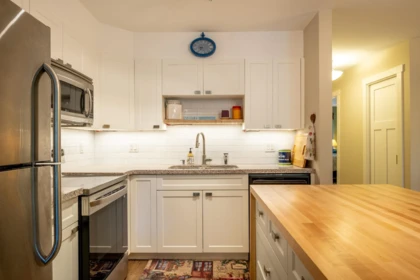 Kitchen Island Photo of 6 4725 Spearhead Drive, Whistler, BC