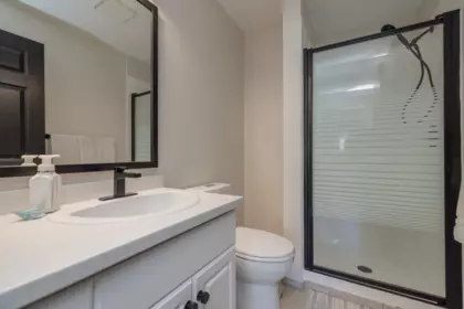 Powder Room Photo of 402 33668 King Road, Abbotsford, BC