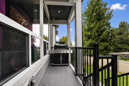 Guest Bathroom Photo of 6342 150a Street, Surrey, BC
