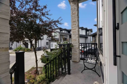 Swimming Pool Photo of 6342 150a Street, Surrey, BC