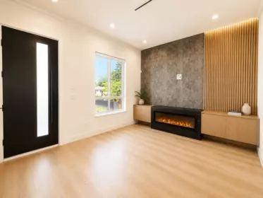 4 6692 Napier Street, Burnaby, BC, Burnaby — Half Duplex for sale