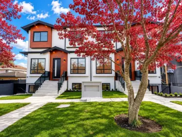 4 6692 Napier Street, Burnaby, BC, Burnaby — Half Duplex for sale
