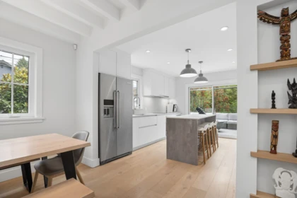 Kitchen Island Photo of 3426 W 11th Avenue, Vancouver, BC