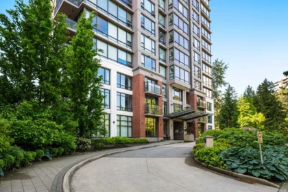 1707 301 Capilano Road, Port Moody, BC, Port Moody — Apartment/Condo for sale