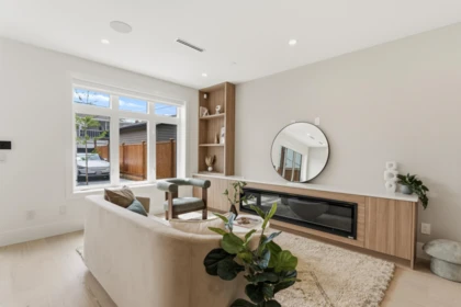 2 2258 Napier Street, Vancouver, BC, Vancouver — Half Duplex for sale