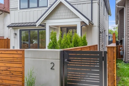 2 2258 Napier Street, Vancouver, BC, Vancouver — Half Duplex for sale