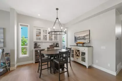 Breakfast Nook Photo of 16555 25 Avenue, Surrey, BC