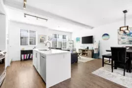 7 11272 240 Street, Maple Ridge, BC