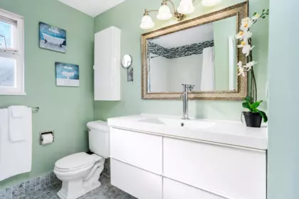 Swimming Pool Photo of 3147 Frey Place, Port Coquitlam, BC