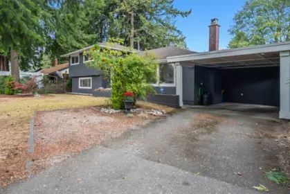 Fitness Center Photo Near 5529 8a Avenue, Delta, BC