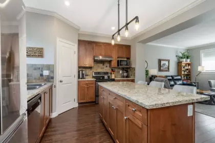 Kitchen Island Photo of 7 7168 179 Street, Surrey, BC