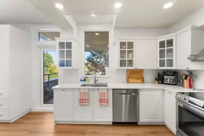 Dining Area Photo of 221 12873 Railway Avenue, Richmond, BC