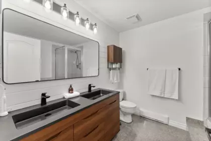 Mudroom Photo of 221 12873 Railway Avenue, Richmond, BC