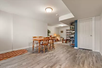 Hallway Photo of 46514 Lear Drive, Chilliwack, BC