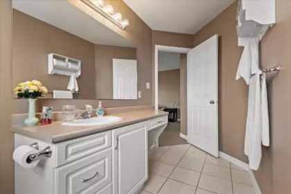 Powder Room Photo of 46514 Lear Drive, Chilliwack, BC